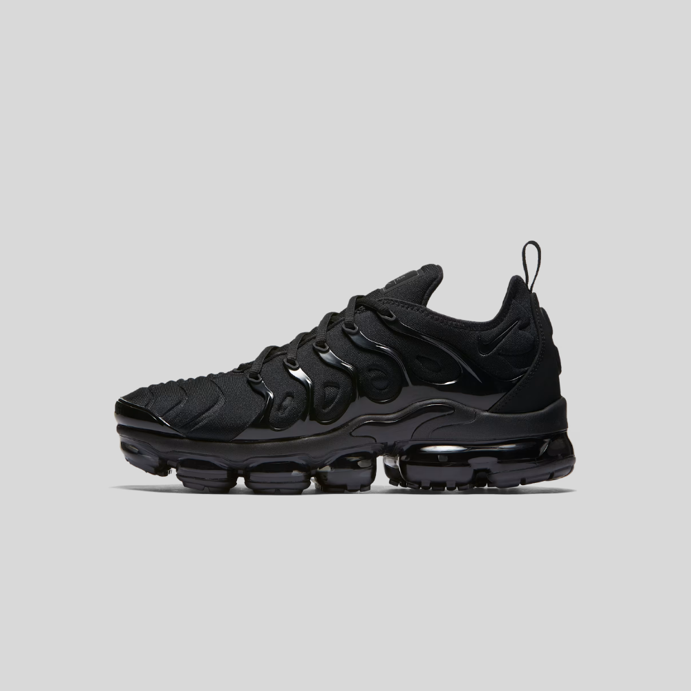 NIKE VAPORMAX